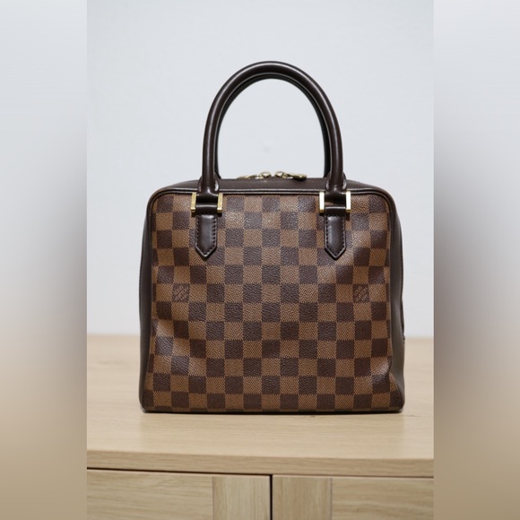 QUICK SALE $399 FIRM - Authentic Louis Vuitton Damier Ebene Brera Bag - Picture 15 of 16